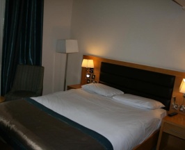 Семейный номер Economy в Cromwell Crown Hotel