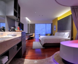 Двухместный номер Extra Radiance 2 отдельные кровати в LiT BANGKOK Hotel