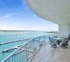Номер Standard с балконом в Caribe The Resort