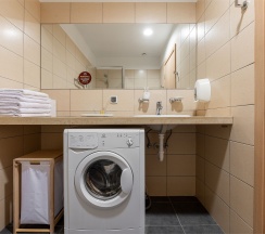 Трехкомнатные улучшенные апартаменты с двумя спальнями (7 этаж) в Real Apartments Sochi