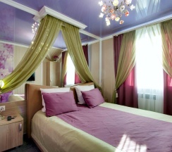 № 4 МЕЛОМАН, № 5 САФАРИ, № 7 РЕЛАКС, №10  КНИГА. Стандартный двухместный номер с двуспальной кроватью в Smile