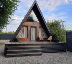 A-frame house в Bathouse58