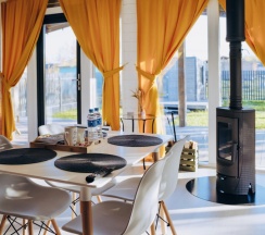 Четырёхместный семейный коттедж с видом на внутренний двор в Letto House