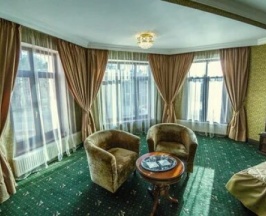 Делюкс трехместный  в Авшар-клаб