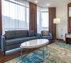 Двухместный номер Premium с видом на город двуспальная кровать в Best Western Plus Astana