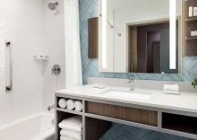 Четырёхместный номер Accessible в Hilton Garden Inn Austin North - Near the Domain