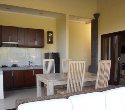 Вилла с 2 комнатами в Avisara Villa & Guest House