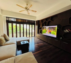 Вилла рядом с пляжем в Amatapura Beach Villa 12