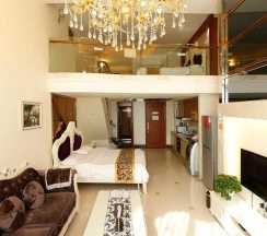Трёхместный номер Standard Дуплекс в Louidon Mega Duplex Apartment - Beijing Rd