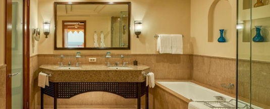 Двухместный номер Deluxe с видом на море двуспальная кровать в Four Seasons Resort Sharm EL Sheikh