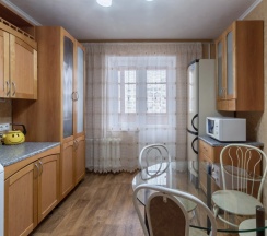 Апартаменты с балконом и с красивым видом из окна в Квартира Pskov City Apartments Рокоссовского 32