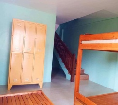 Кровать в общем номере (мужской номер) в Seaside Hue Resort