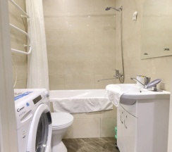 Апартаменты с балконом и с красивым видом из окна в Апартаменты Appartement De Luxe Дуэт