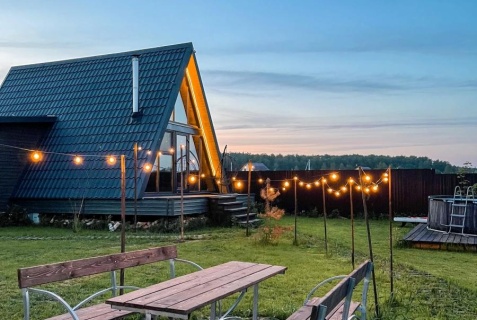 Барановское: Коттедж Береговой Дом