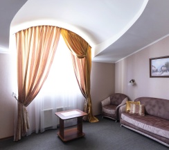 Большой номер люкс Suite в Корона