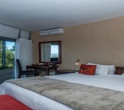 Двухместный люкс двуспальная кровать в Sirius Lodge