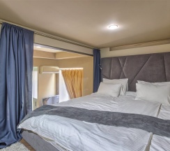 [54.2] Двухуровневые апартаменты с кондиционером у Дворцовой площади, 30 кв.м. в Darooms