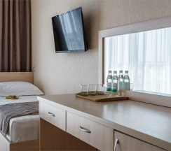 Стандартный трехместный номер в Del Mar Inn