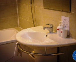 Стандарт в 12 Комнат