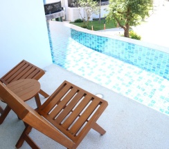 Двухместный номер Classic Pool Access двуспальная кровать в The Lunar Patong