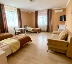 КЛАССИЧЕСКИЙ ТРЕХМЕСТНЫЙ НОМЕР в Волна