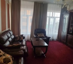 Люкс 406 с балконом в Central