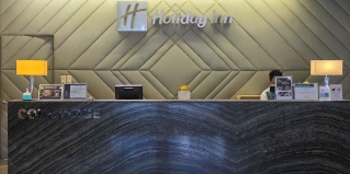 Бангкок: Отель Holiday Inn Bangkok Sukhumvit by IHG