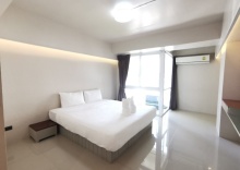 Двухместный номер Superior двуспальная кровать в A Sleep Bangkok Sathorn