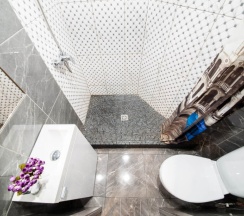 Апартаменты c 1 комнатой с красивым видом из окна в Прометей