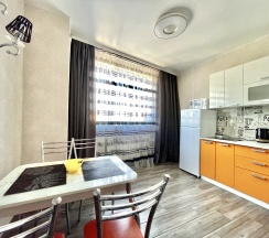 Квартира в Апартаменты на ул. 10 Августа, д.85