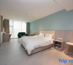 Номер Deluxe в Beijing Saga Hotel