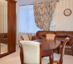 Трехместный Люкс №114 в Марциальные воды