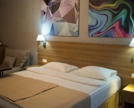 Двухместный номер двуспальная кровать в Олимпийская