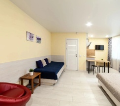 Трёхместные апартаменты с 2 комнатами в Apartments Viktory on street Gogolya, 133