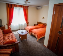 Двухместный семейный номер Comfort 2 отдельные кровати в В гостях у Танечки