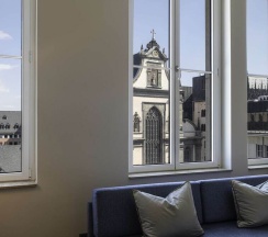 Двухместный номер с видом на Кёльнский собор Deluxe двуспальная кровать в Hilton Cologne