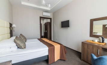 Двухместный номер Стандарт с видом на город двуспальная кровать в Проспект