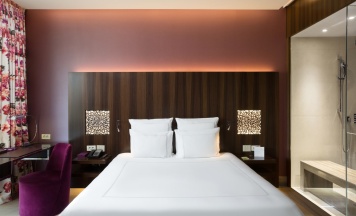 Номер Swiss Advantage, с видом во внутренний двор - с двуспальной кроватью в Swissotel Resort Сочи Камелия