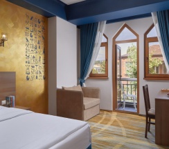 Delux в Garuda Boutique Hotel