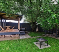 Box House в Дом Слон