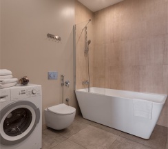 Lux апартамент для 4-х гостей с видом на реку в Sv Loft Apart