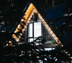 Дом А-фрейм с 3 спальнями в Пижамы