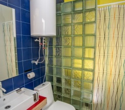 A (12 мест,смешанный) в Hovel