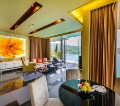 Вилла с бассейном Impiana в Impiana Private Villas Kata Noi