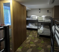 Койко-место в десятиместном номере в DEVONHOTEL