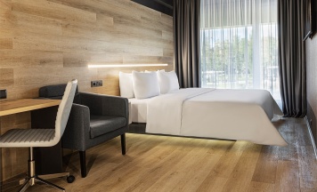 Стандарт улучшенный Borea с 1 кроватью king-size (новый корпус Borea Suites) в Holiday Inn Perm