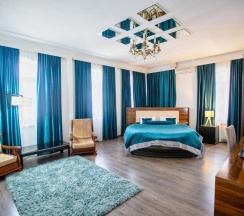 Двухместный номер Deluxe двуспальная кровать в Royal Palace Hotel Baku