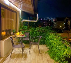 (31)Студия с мансардной крышей и террасой в Loft