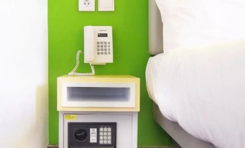 Двухместный номер Superior двуспальная кровать в Amaris Hotel Mampang - Jakarta