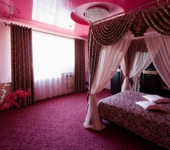 Люкс с джакузи №31 (1 Bedroom Deluxe) в Виктория